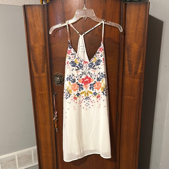 Eyeshadow Dresses & Skirts - Floral Sleeveless Dress